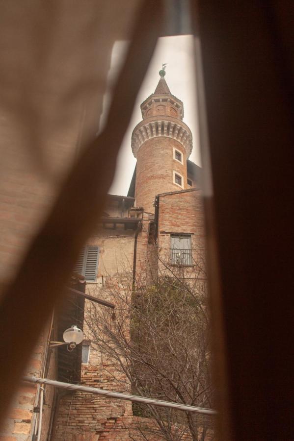 Appartamento Sotto I Torricini Urbino Esterno foto